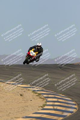 media/Mar-28-2022-Superbike Trackdays (Mon) [[b8603d0f67]]/Open Track Time/Turns 9 and 10/